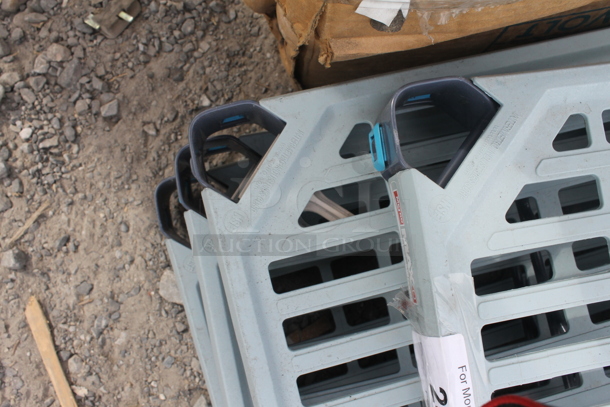 ALL ONE MONEY! 4 NEW Cambro Camshelving Vented Shelves - Image 3 of 3