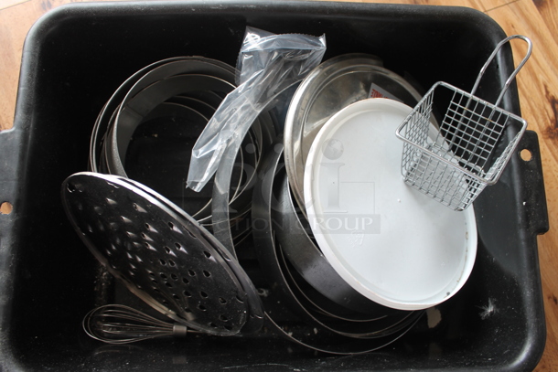 ALL ONE MONEY! Tier Lot of Various Items Including Pelican Head Blades and Full Size Metal Baking Pans! - Image 3 of 4