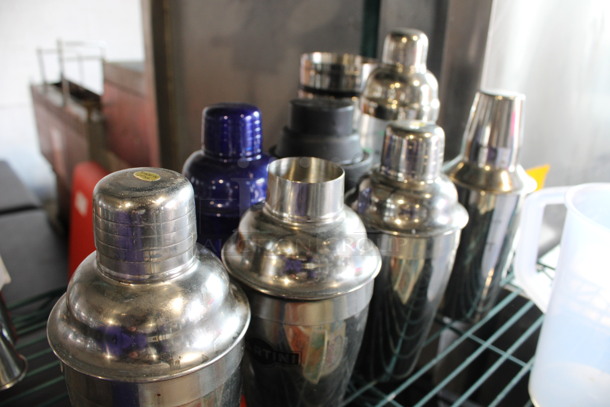 4 Various Metal Mixing Cups w/ Tops. Includes 3.5x3.5x8. 4 Times Your Bid! - Image 3 of 3