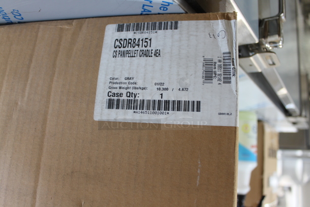 Box of 4 BRAND NEW! Cambro CSDR84151 Camshelving Gray 8 Slot Drying Cradle - Image 5 of 5