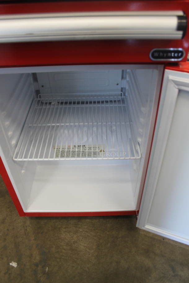 BRAND NEW SCRATCH AND DENT! Whynter TBR-185SR Metal Portable 1.8 cu.ft. Tool Box Refrigerator with 2 Drawers. 115 Volts, 1 Phase. Tested and Working! - Image 5 of 7