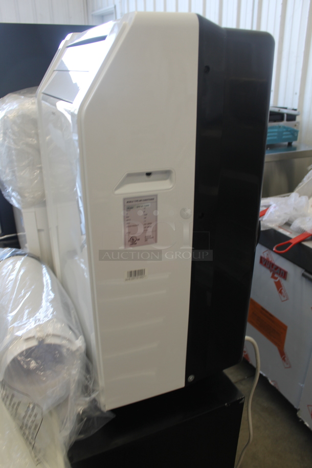 BRAND NEW SCRATCH AND DENT! Smart SPP-R-12000 12,000 BTU Portable Air Conditioner Dehumidifier. 115 Volts, 1 Phase. Tested and Working! - Image 3 of 7