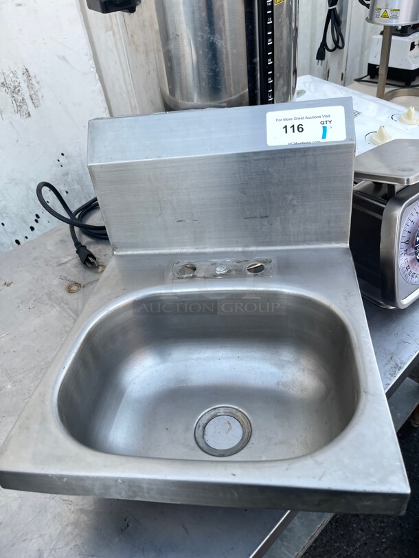 Clean! Universal Commercial 14 inch Stainless Steel Hand Sink NSF  - Image 1 of 4