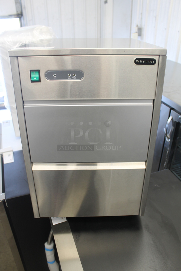 BRAND NEW SCRATCH AND DENT! Whynter FIM-450HS Stainless Steel Freestanding 44lb Capacity Ice Maker. 115 Volts, 1 Phase. Tested and Working! - Image 1 of 5
