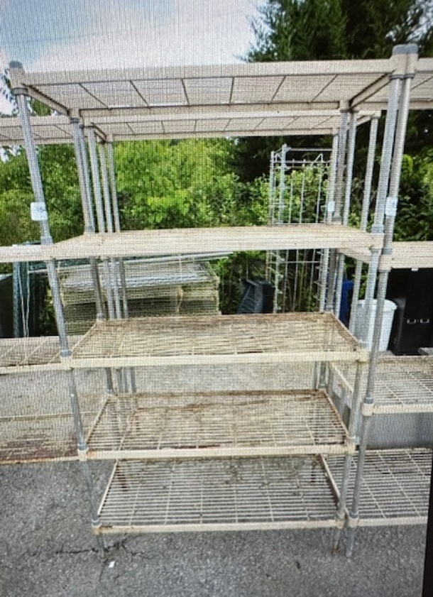 One Shelving System With 5 Shelves. 42X21X73 - Image 1 of 1