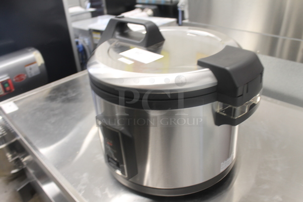 BRAND NEW SCRATCH AND DENT! EH LCX-6L Stainless Steel Commercial Countertop Rice Cooker. 120 Volts, 1 Phase. - Image 3 of 6