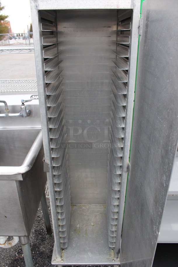 Lockwood Metal Commercial Enclosed Pan Rack. 18x22x61.5 - Image 4 of 4