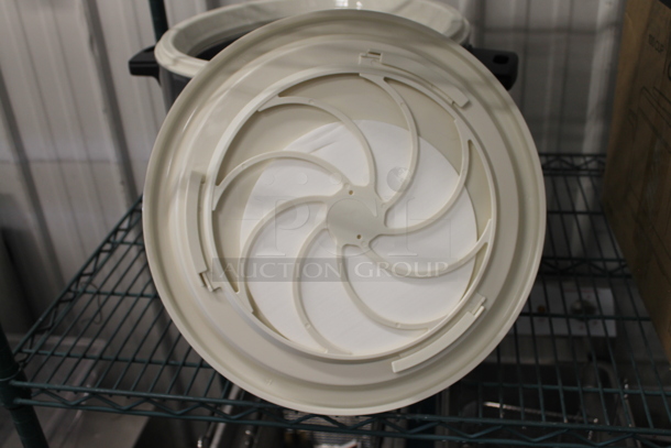 LIKE NEW! Emperor's Select 478ESC100SS Stainless Steel Countertop Sushi Rice Container. - Image 3 of 5