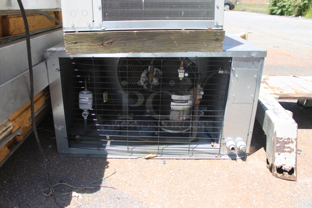 2 Arctic Walk In Boxes That Make One Combo Box w/ Russell AE26-75B 208/230 Volt, 1 Phase Evaporator, Commercial Evaporator, Trenton Compressor and Trenton TEZA020L8-HS2B-F 208-230 Volt, 1 Phase Compressor. Cooler Is 8'x12' and Freezer Is 8'x8'. 2 Times Your Bid! - Image 11 of 12