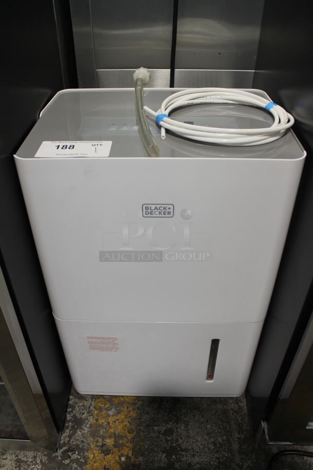 BRAND NEW SCRATCH AND DENT! Black & Decker BD50PMWSA Metal Portable 50 Pint Dehumidifier. 115 Volts, 1 Phase. Tested and Working! - Image 1 of 10