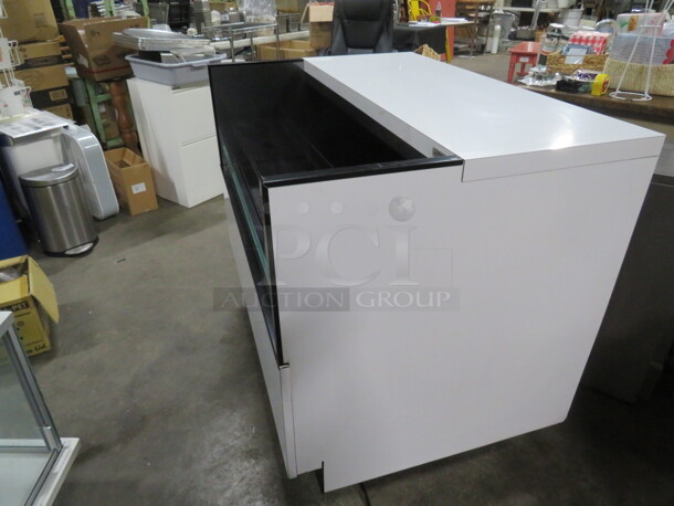 One WORKING Oasis Structural Concepts Under Counter Air Curtain Merchandiser With Manual. 47X32X34. Model# CO43R. 120 Volt. $9341.10. - Image 4 of 7