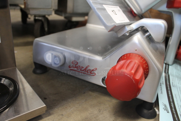 BRAND NEW SCRATCH AND DENT! 2022 Berkel B12-SLC Commercial Stainless Steel Electric Countertop Meat/Cheese Slicer On Rubber Feet. 115V, 1 Phase. Tested and Working! - Image 5 of 10