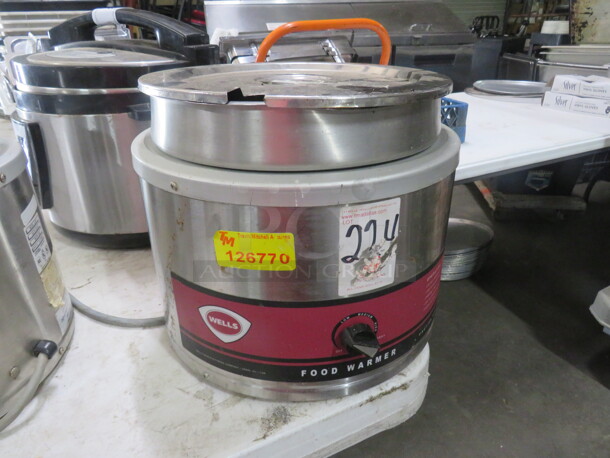 One Wells 11 Quart Food Warmer With Pot And Lid. Model# LLW-11. 120 Volt.  - Image 1 of 1