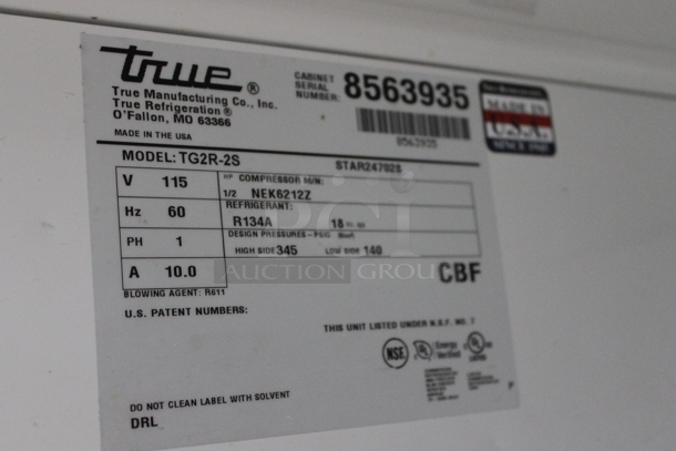 2015 True TG2R-2S Stainless Steel Commercial 2 Door Reach In Cooler w/ Poly Coated Racks. 115 Volts, 1 Phase. Tested and Working! - Image 5 of 6