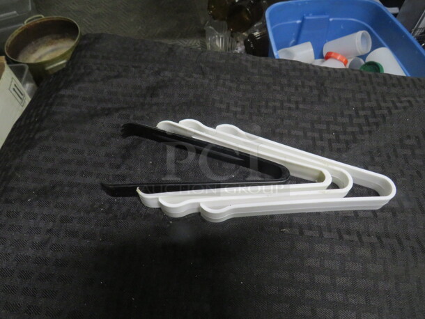 Assorted Poly Utility Tong. 4XBID - Image 1 of 1