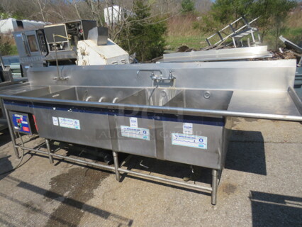 One 3 Compartment Power Soak Sink With R/L Drain Board and Faucet. 140X36X44