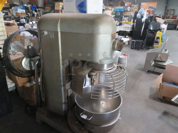 One Hobart 80 Quart Floor Mixer With Bowl And Guard. Model# L800. 200 Volt. 3 Phase.  - Image 3 of 3