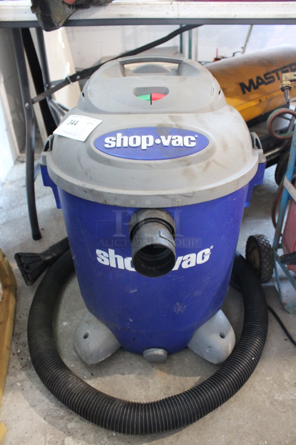 Shop Vac Blue and Gray Poly Wet Dry Vacuum Cleaner. 18x18x26. Tested and Working!