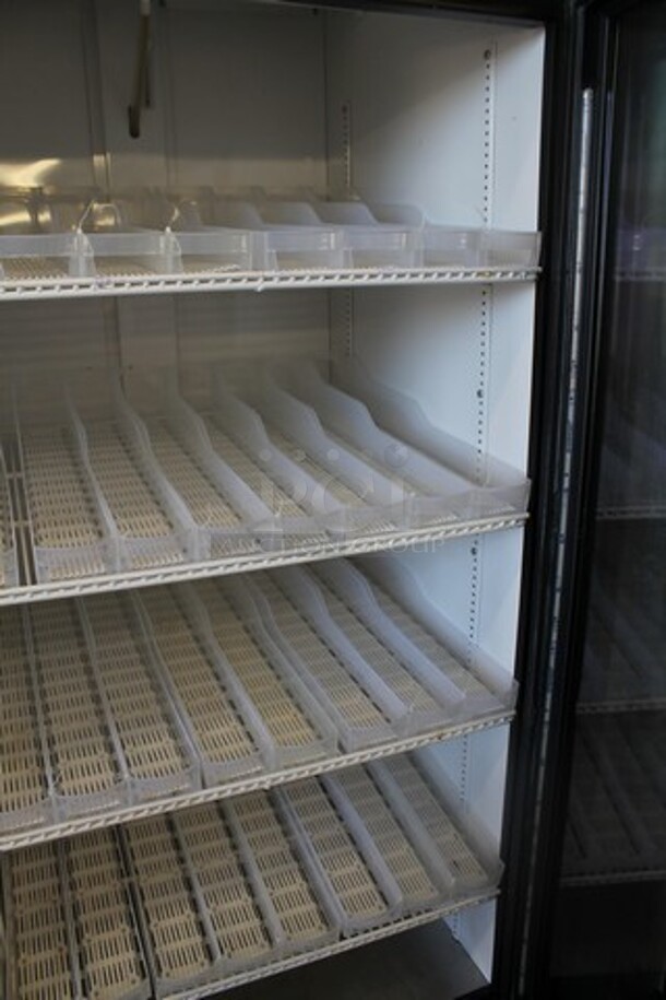 2014 True GDM-26-LD ENERGY STAR Metal Commercial Single Door Reach In Cooler Merchandiser w/ Poly Coated Racks and Drink Sliders. 115 Volts, 1 Phase. Tested and Working! - Image 2 of 3
