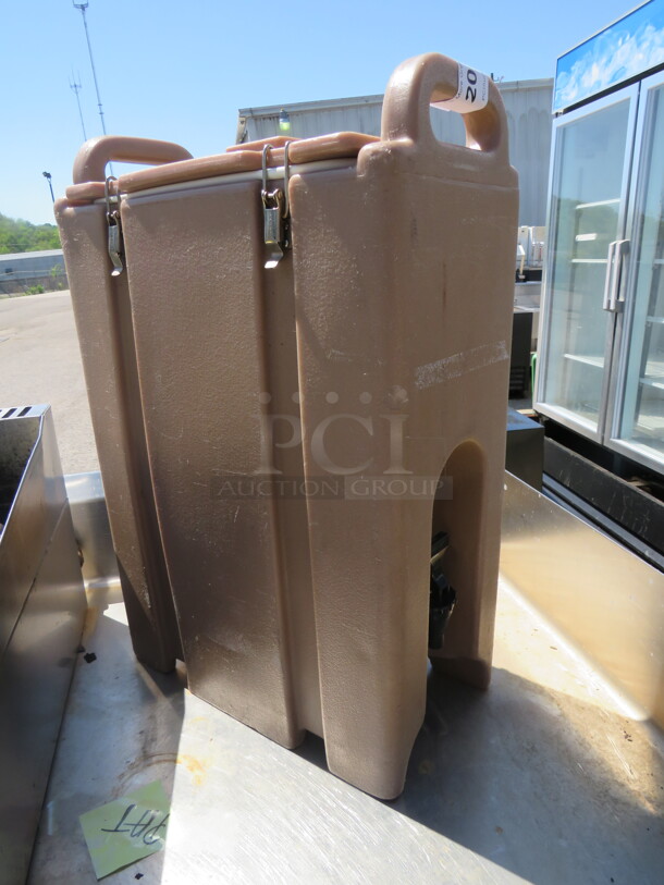 One Cambro Insulated Beverage Dispenser. #500LCD. - Image 2 of 2