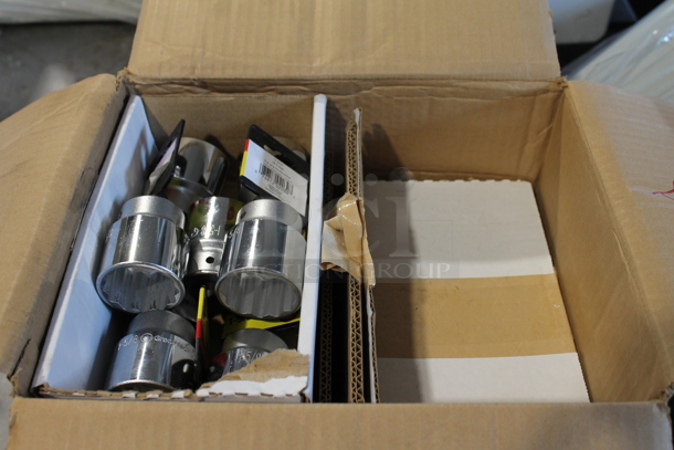 Box of 18 BRAND NEW GreatNeck 1-5/8" Sockets / Ratchet Heads - Image 2 of 3