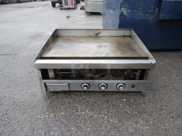 One Natural Gas 36 Inch Griddle. 36X30X17 - Image 1 of 1