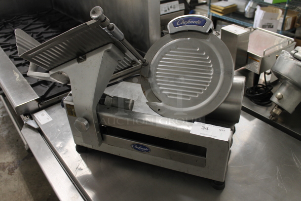 Globe Chefmate Stainless Steel Commercial Countertop Automatic Meat Slicer w/ Blade Sharpener. 115 Volts, 1 Phase. Tested and Working!