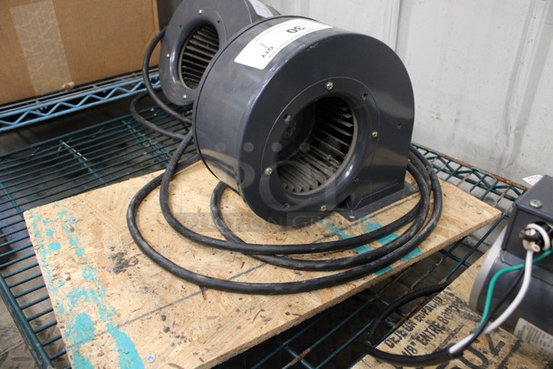 Dayton Model MG0824024171010 Metal Commercial Motor on Plywood Board. 115 Volts, 1 Phase. 12x6x9. Board: 13x21x0.5 - Image 2 of 4