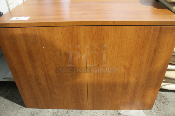 Wood Pattern 2 Door Cabinet. - Image 3 of 8