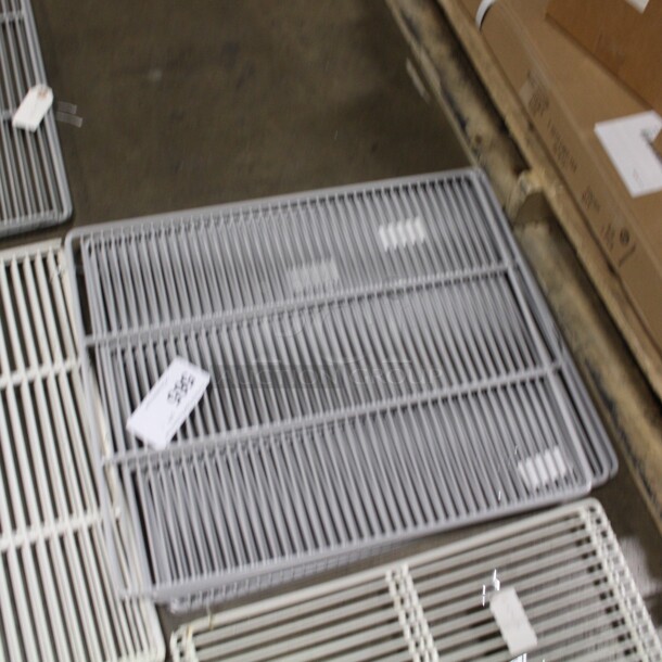 NEW! 4 Coated Refrigerator/Freezer Racks. 18x22  4X Your Bid!  - Image 1 of 1