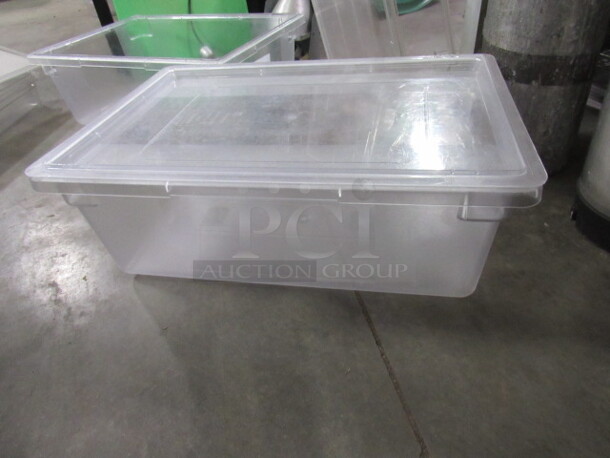 One 12.5 Gallon Food Storage Container With Lid.