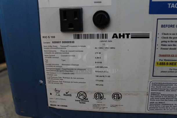 AHT RIO S 100 Metal Commercial Chest Freezer Merchandiser on Commercial Casters. 120 Volts, 1 Phase. Tested and Powers On But Does Not Get Cold - Image 6 of 12