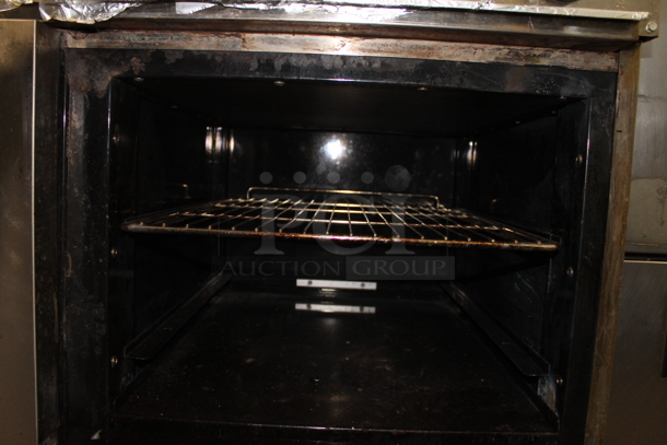 Migali C-RO8-NG Stainless Steel Commercial Natural Gas Powered 8 Burner Range w/ 2 Ovens, Over Shelf and Back Splash on Commercial Casters. - Image 8 of 12