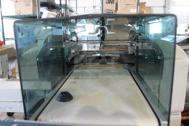 Mettler Toledo Model 0647 Solo Max Commercial Floor Style Scale w/ Model 0317 Stainless Steel Labeler and Model 0925 Stainless Steel Conveyor. 100-240 Volts, 1 Phase.  - Image 5 of 12