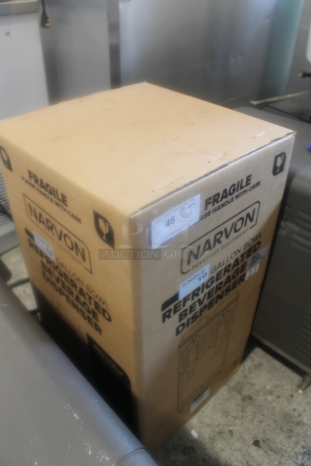 	BRAND NEW IN BOX! Narvon MEGA 140S 378D10G1 Stainless Steel Commercial Single 10 Gallon Bowl Refrigerated Beverage Dispenser. 120 Volts, 1 Phase. Tested and Working! Stock Picture Used For Gallery Picture. - Image 3 of 5
