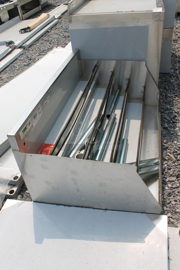 BRAND NEW SCRATCH AND DENT! Regency 600LDR2336 Commercial Stainless Steel  Five-Tiered Liquor Display Rack - Image 4 of 5