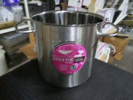 One NEW Vollrath 6.5 Quart Stainless Steel  Stock Pot. #47720