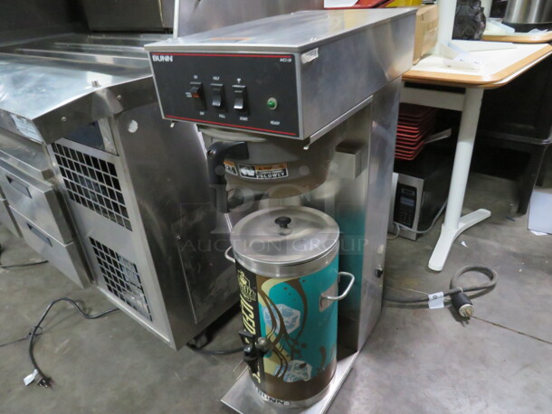 One Bunn Brewer With Satellite/Lid And Filetr Basket. Model# IC3. 120 Volt/208 Volt. 4000Watt. 12X22X37 - Image 2 of 3