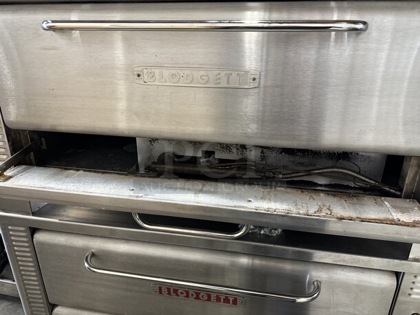 2 2017 Blodgett 1048B Stainless Steel Commercial Natural Gas Powered Single Deck Pizza Ovens w/ Cooking Stones. 2 Times Your Bid! - Image 8 of 12