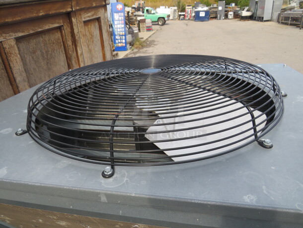 One Scotsman Prodigy Plus Ice Maker With Remote. 1828lb Per 24hr. Model# C1848MR-32E. 208=230 Volt. 48X29X24. Scotsman Remote #ERC611-32E. 208-230 Volt. 36X29.5X53. WORKING!!! - Image 7 of 8