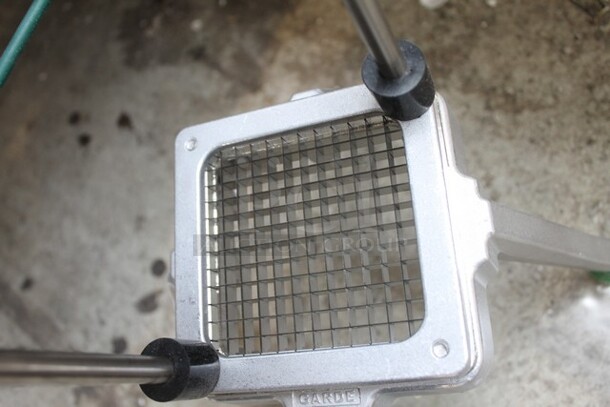 BRAND NEW SCRATCH AND DENT! Garde Metal Commercial Countertop Vegetable Cutter. - Image 5 of 6