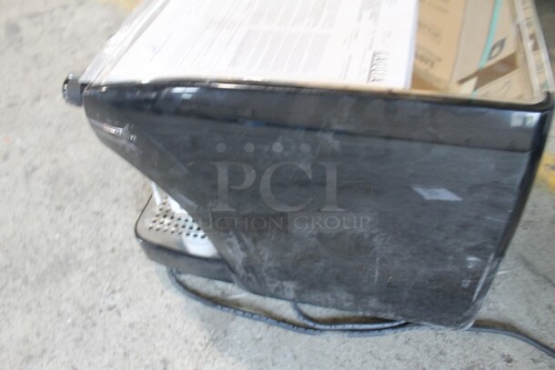 BRAND NEW SCRATCH AND DENT! 2022 Gaggia CGG191A50NU Stainless Steel Commercial Countertop Single Group Espresso Machine w/ Portafilter and Steam Wand. Tested and Working! - Image 9 of 11