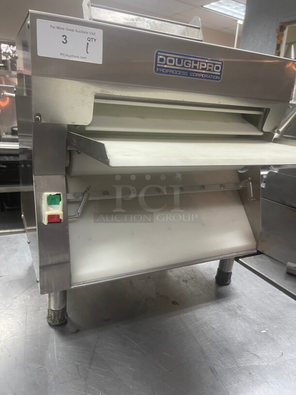 Working! DoughhPro DPR3500 23 inch Countertop Two Stage Commercial Dough Sheeter - 120V, 3/4 hp Tested and Working!  - Image 8 of 8