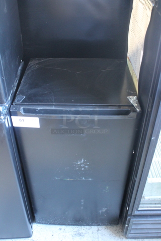 Metal Mini Cooler. 115 Volts, 1 Phase. Tested and Powers On But Does Not Get Cold