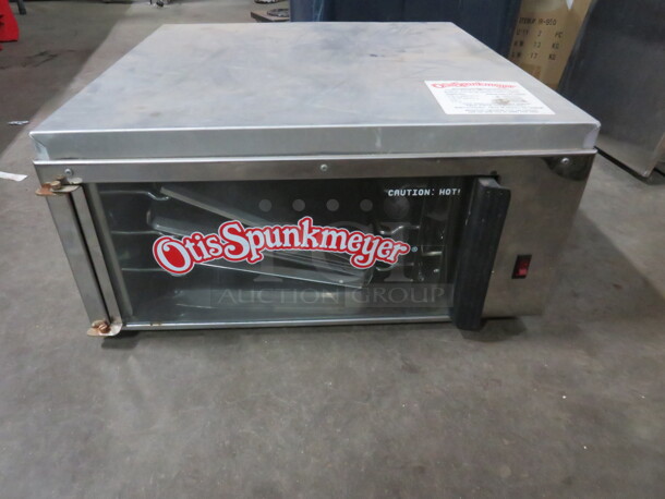 One Otis Spunkmeyer Convection Oven. #OS-1. 120 Volt. 19X20X10 - Image 1 of 1