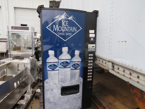 One Dixie Narco Soda/Water Vending Machine.  115 Volt. Model# DN-501ER/280-9. No Key.  - Image 2 of 2