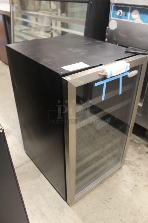 BRAND NEW SCRATCH AND DENT! Whirlpool WWC287BLS-1 38 Bottle Black Wine Cellar With Stainless Steel Trimmed Shelves. 115V. Tested And Working!  - Image 2 of 6