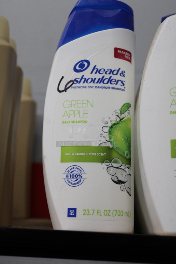 Head & Shoulders: GREEN APPLE Daily Shampoo (23.7fl Oz) 6x Your Bid - Image 1 of 1
