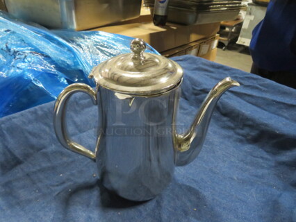 One Walco Gooseneck Pourer.