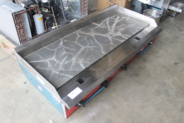 BRAND NEW! 2021 Avantco 177CAG60TG Stainless Steel Commercial Countertop Natural Gas Powered Flat Top Griddle w/ Thermostatic Controls. 175,000 BTU. Tested and Working! - Image 3 of 7